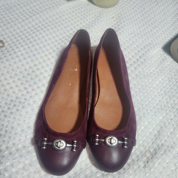 Coach Shoes - COACH EUC WOMENS SZ 8.5 LEILA SUEDE BALLET SHOES